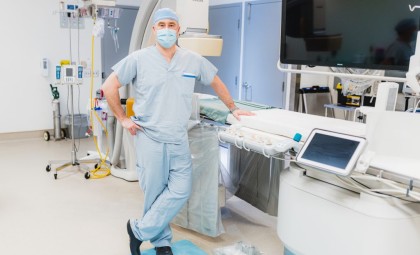 Photo of Dr. J.D. Schwalm in the operating room. Photos by Josh Carey, Hamilton Health Sciences.